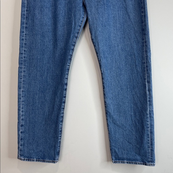 Levi's Men's 501 Original Fit Jeans Blue Medium Wash Denim Button Fly Red Tab 34 - Picture 4 of 12